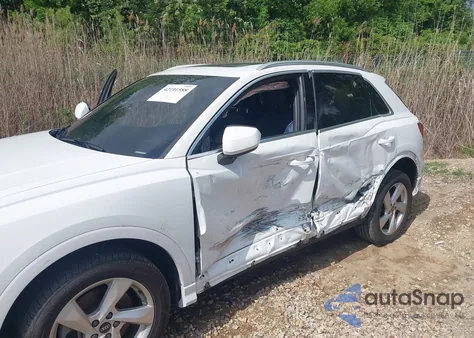 2021 Audi Q3 Premium 40 Tfsi Quattro Tiptronic from USA, damaged, VIN WA1AUCF30M1060284